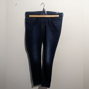 Levi Jeans 711 Skinny 31/32